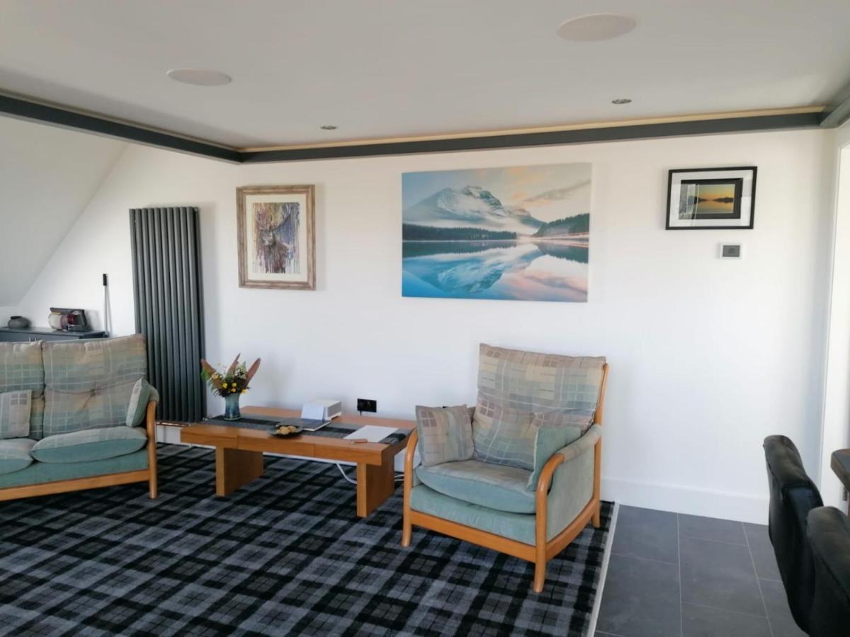 Rest At Last - Highland Apartment With Private Hot Tub Whitebridge  Dış mekan fotoğraf